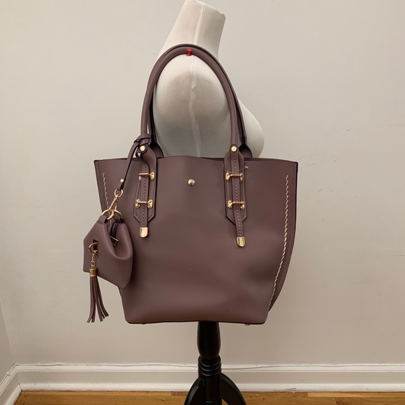 Beautiful vegan leather light plum handbag - Picture 4 of 7